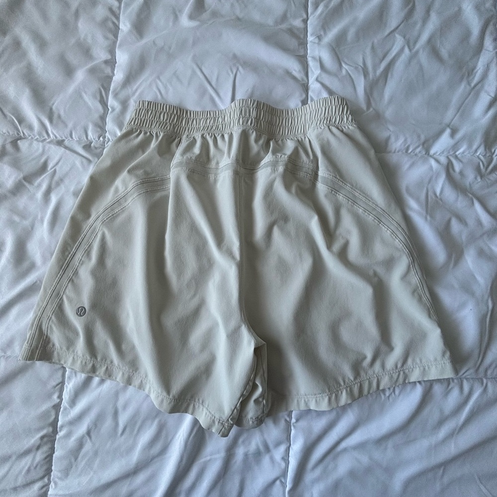 Lululemon 5 inch lined pace breaker